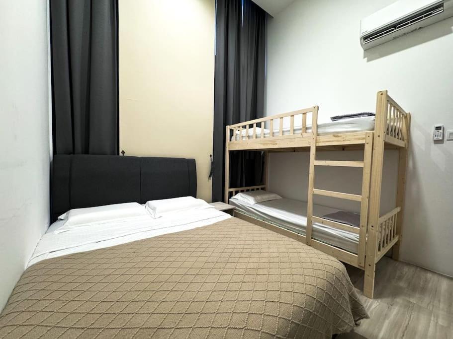 Apartment The Podium-3r2b-free 2 Parking-12 Pax-d333 *